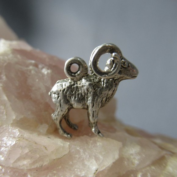 Bighorn Ram Charm Sterling Silver Bighorn Sheep 3D - Picture 3 of 7